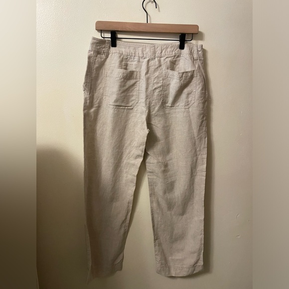 Jones, New York light khaki 100% linen Capri pants in size 6 - Picture 3 of 3